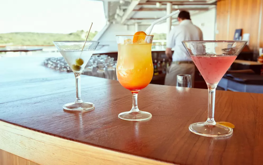 Seabourn Encore - Sky Bar.jpg